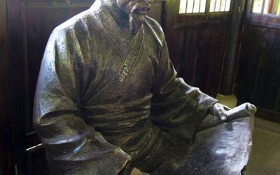 學(xué)院擺放唐朝書法家玻璃鋼仿銅歐陽(yáng)詢雕塑